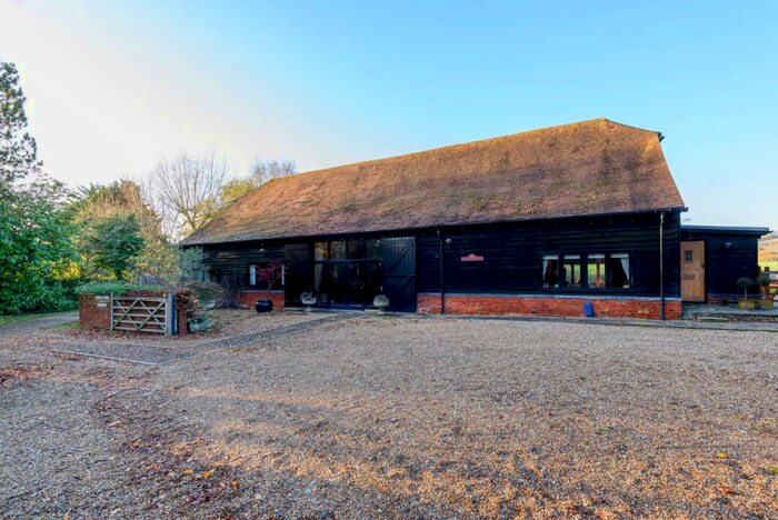 3 Bedroom Detached House For Sale In Snodland Road Birling, ME19