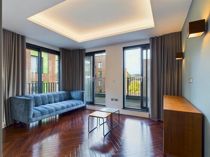 2 Bedroom Flat To Rent In Blackfriars Road, London, SE1