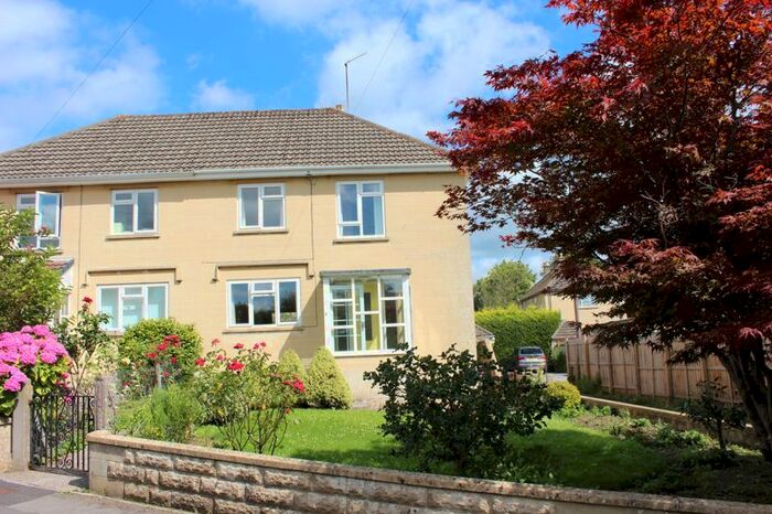 3 Bedroom Semi-Detached House To Rent In Maple Gardens, Bath BA2