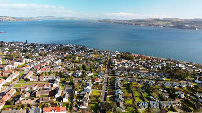 3 Bedroom Detached House For Sale In Kilmeny, Clyde Street, Kirn, Dunoon, PA23