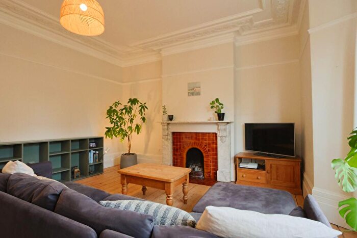 2 Bedroom Apartment To Rent In Fff Hampton Road, BS6