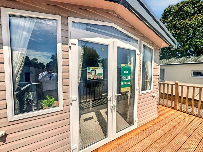 2 Bedroom Caravan For Sale In Woodleigh Caravan Park, Cheriton Bishop, Exeter, EX6