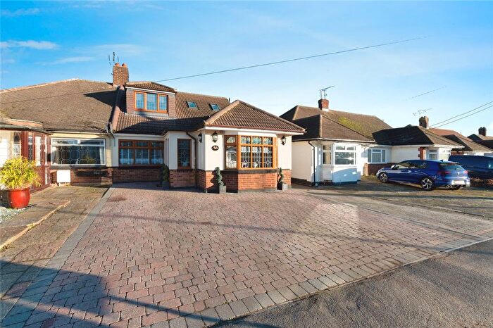 5 Bedroom Bungalow For Sale In Thorndon Avenue, Brentwood, Essex, CM13