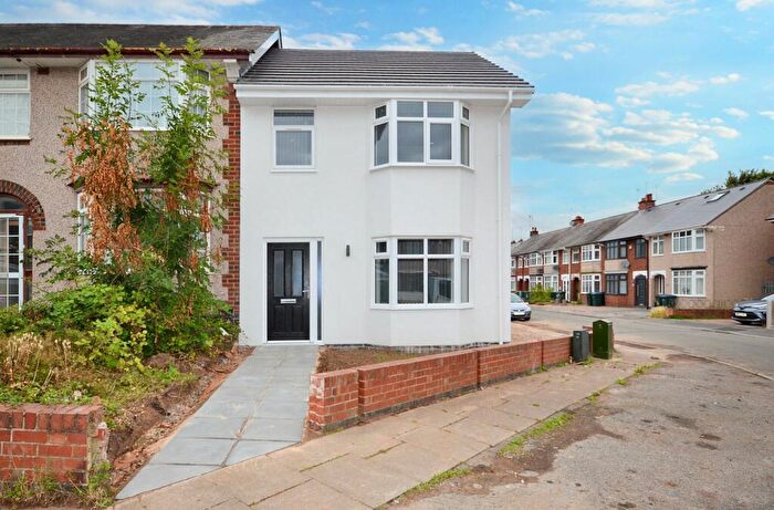 3 Bedroom End Of Terrace House To Rent In Briars Close, Poets Corner, Coventry, West Midlands, CV2