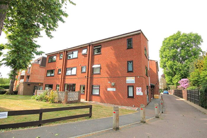 1 Bedroom Retirement Property For Sale In Bromley Road, Beckenham, BR3