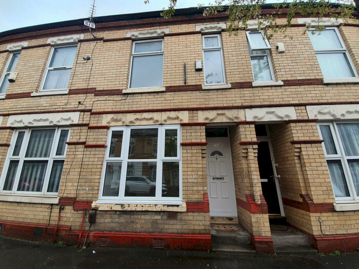 3 Bedroom Terraced House To Rent In Longden Road, Manchester, M12