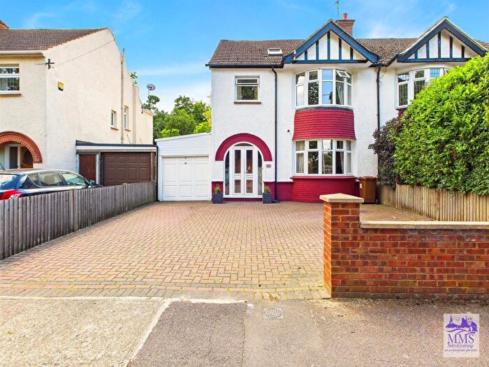 5 Bedroom Semi-Detached House For Sale In Bournville Avenue, Chatham, ME4