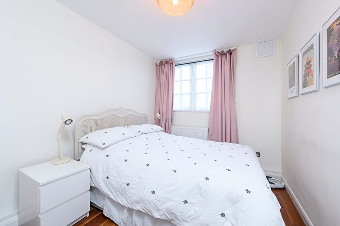 2 Bedroom Flat For Sale In Constable House, Adelaide Road, NW3