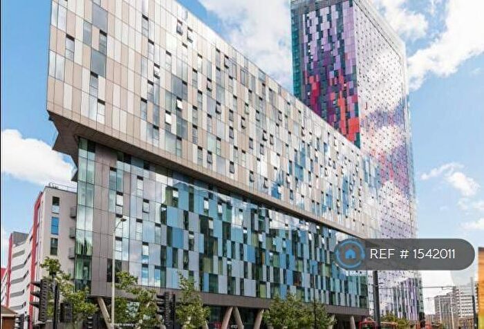 2 Bedroom Flat To Rent In Saffron Central Square, Croydon, CR0