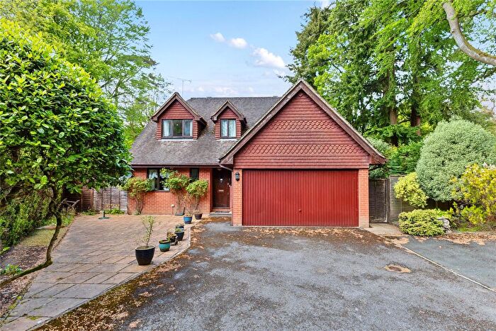 4 Bedroom Detached House For Sale In Hindhead, Surrey, GU26