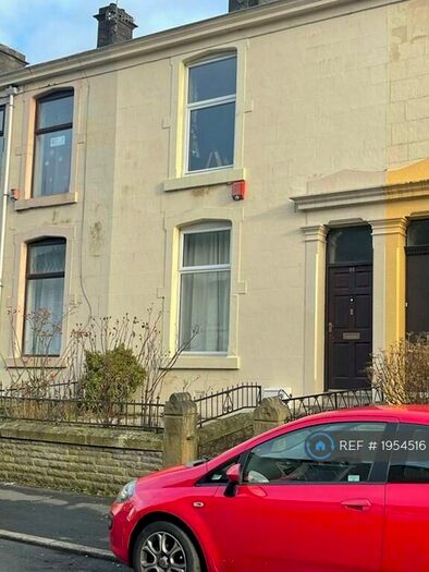 3 Bedroom Terraced House To Rent In Greenway Street, Darwen, BB3