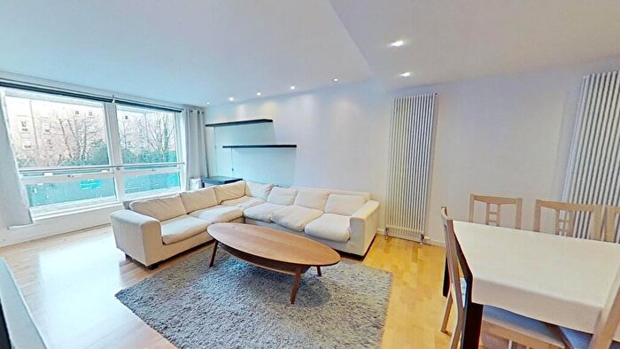 1 Bedroom Flat To Rent In Gardner's Crescent, Edinburgh, EH3
