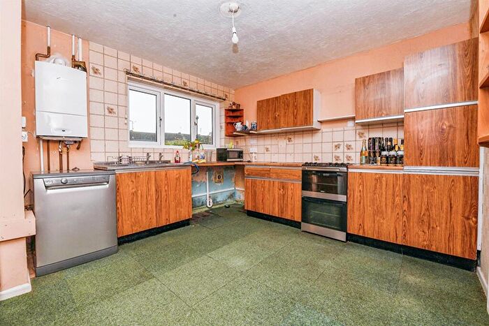 3 Bedroom End Of Terrace House For Sale In Gloucester Avenue, Maldon, CM9