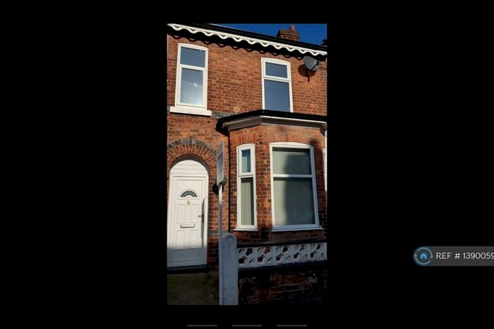 2 Bedroom Terraced House To Rent In Saxby Street, Salford, M6