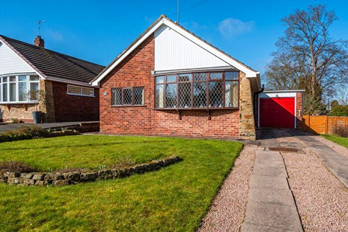 2 Bedroom Detached Bungalow For Sale In Frayne Avenue, Kingswinford, DY6