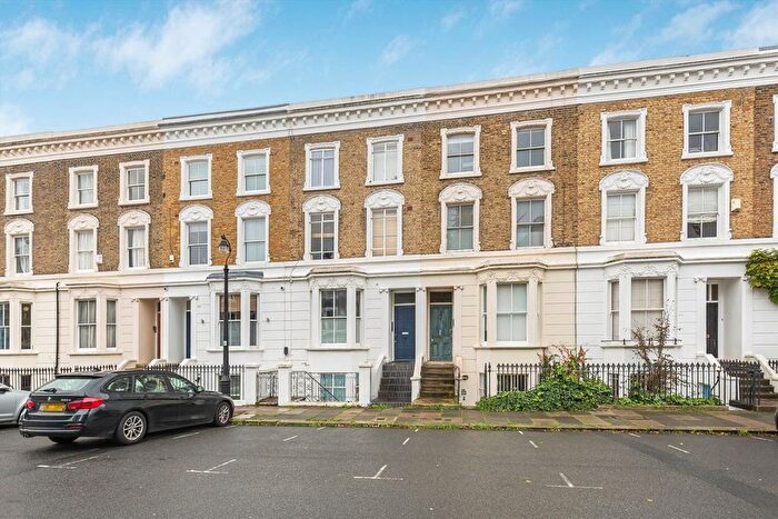 1 Bedroom Flat To Rent In St. Stephens Terrace, Oval, SW8