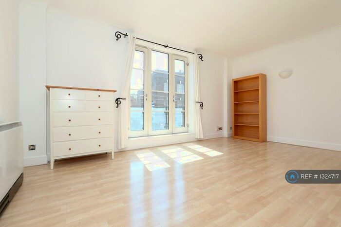 1 Bedroom Flat To Rent In Roberts Court, London, N1