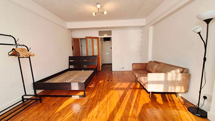 Property To Rent In Goldhawk Road, London, W12