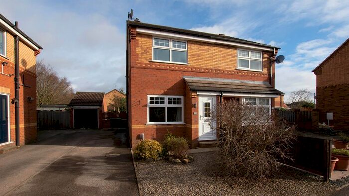 2 Bedroom Semi-Detached House To Rent In Hatfield Close, Rawcliffe, York, YO30