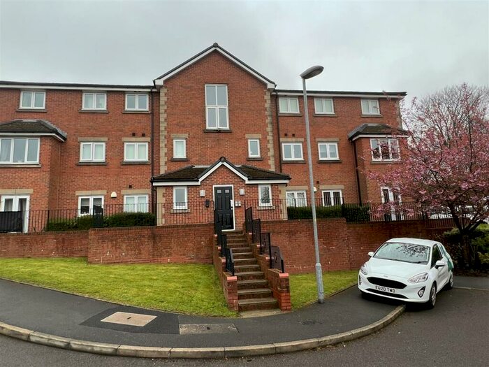 2 Bedroom Apartment To Rent In Staley Farm Close, Stalybridge, SK15