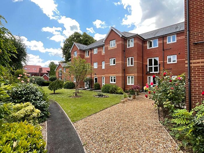 1 Bedroom Flat For Sale In Bassaleg Road, Newport, NP20