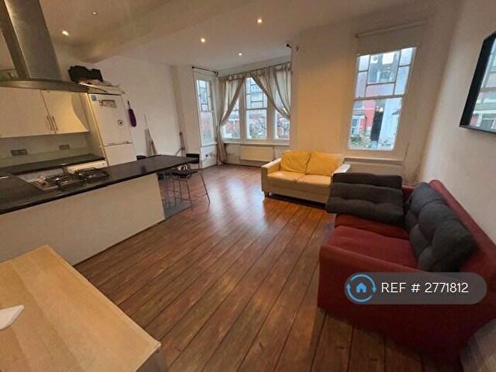3 Bedroom Flat To Rent In Cecile Park, London, N8