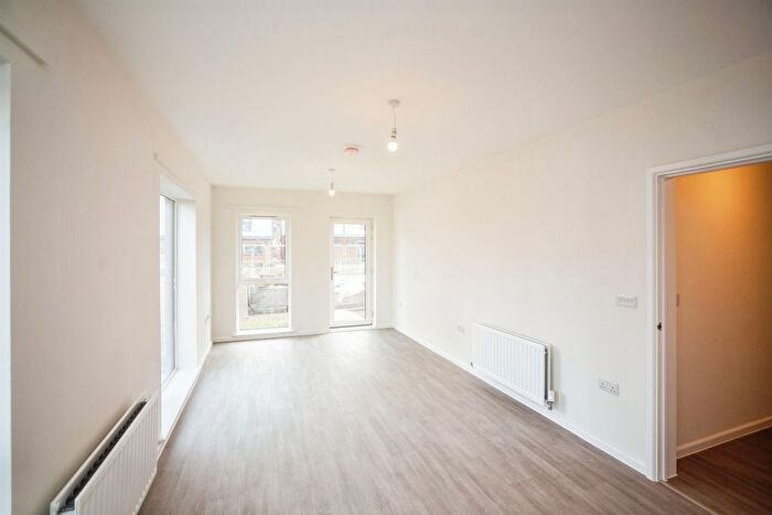 2 Bedroom Flat For Sale In Chilmington Rise, Great Chart, Ashford, TN23