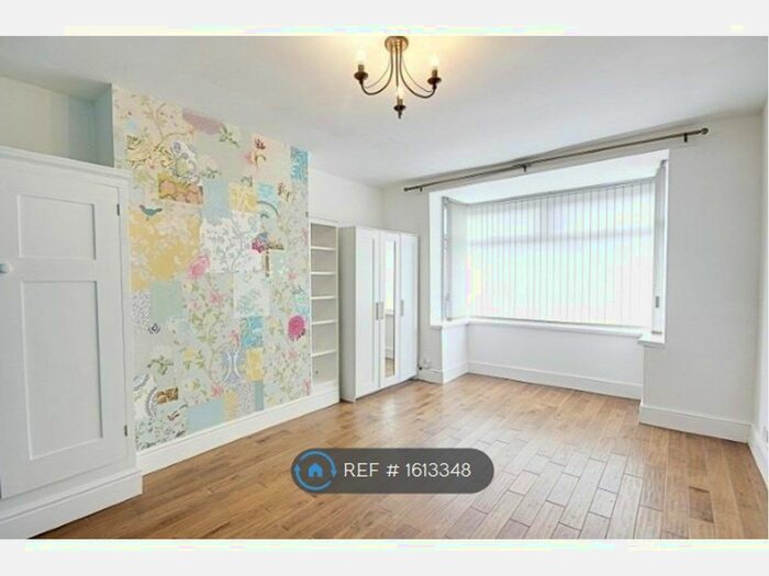 2 Bedroom Flat To Rent In Gordon Road, South Shields, NE34