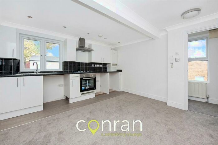 1 Bedroom Apartment To Rent In Brookhill Road, Woolwich, SE18