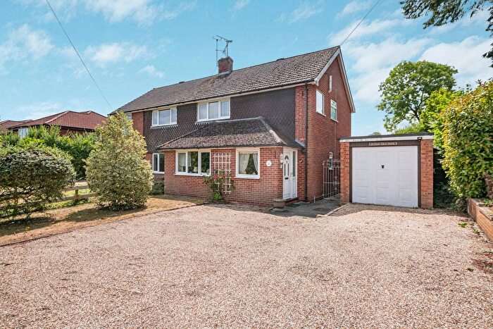 3 Bedroom Semi-Detached House For Sale In Upper Hale Road, Farnham, Surrey, GU9