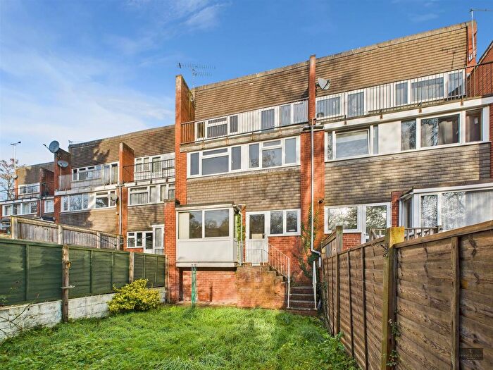 5 Bedroom Property To Rent In Gloucester Road, Exeter, EX4