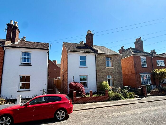 3 Bedroom Semi-Detached House For Sale In Nettles Terrace, Guildford, GU1