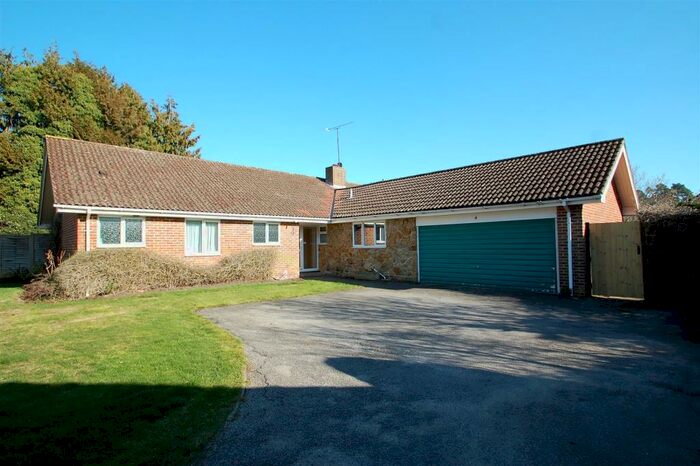 4 Bedroom Detached House To Rent In Forest Corner, Liss Forest., GU33