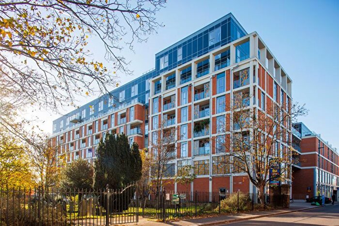 2 Bedroom Flat To Rent In Portree House, Stromness Walk, Acton, W3