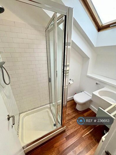 1 Bedroom Semi-Detached House To Rent In York Lane, Edinburgh, EH1