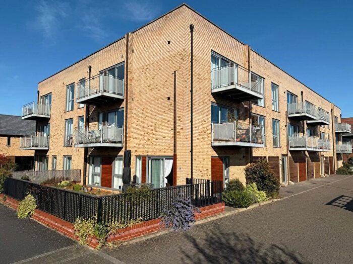 2 Bedroom Apartment To Rent In Spring Drive, Trumpington, Cambridge, Cambridgeshire, CB2