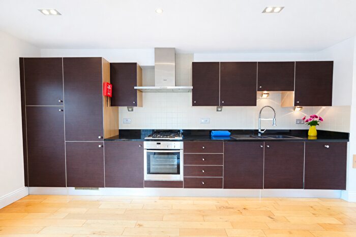 2 Bedroom Flat To Rent In Ferdinand Place, London, NW1