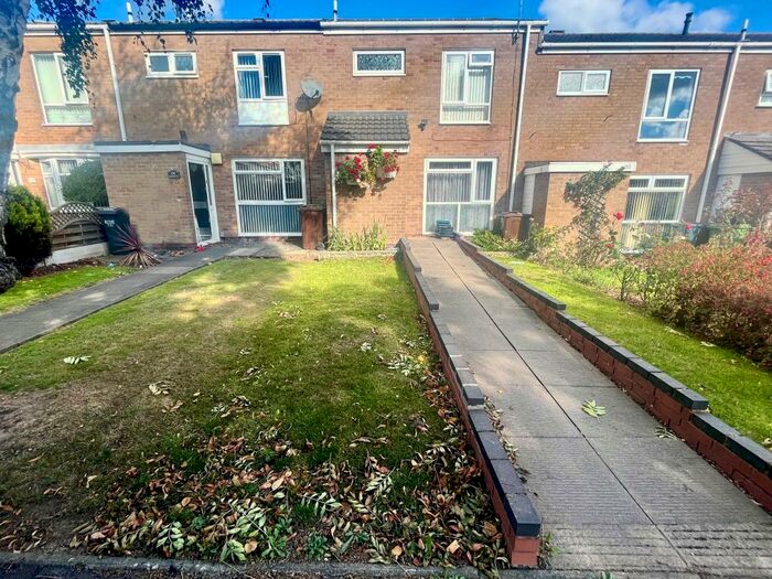 3 Bedroom House To Rent In Lanchester Way, Birmingham, B36