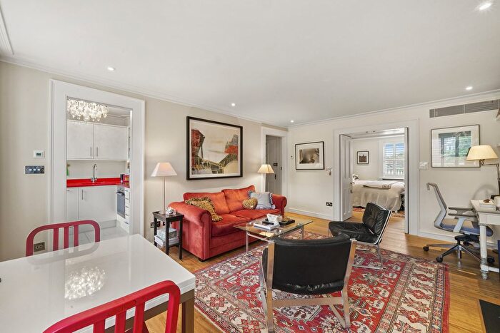 1 Bedroom Flat To Rent In Earls Terrace, London, W8