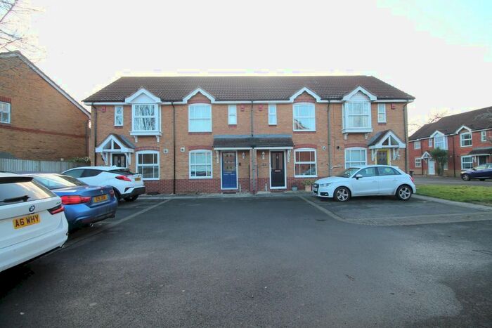 2 Bedroom Property To Rent In The Beeches, Bradley Stoke, Bristol BS32