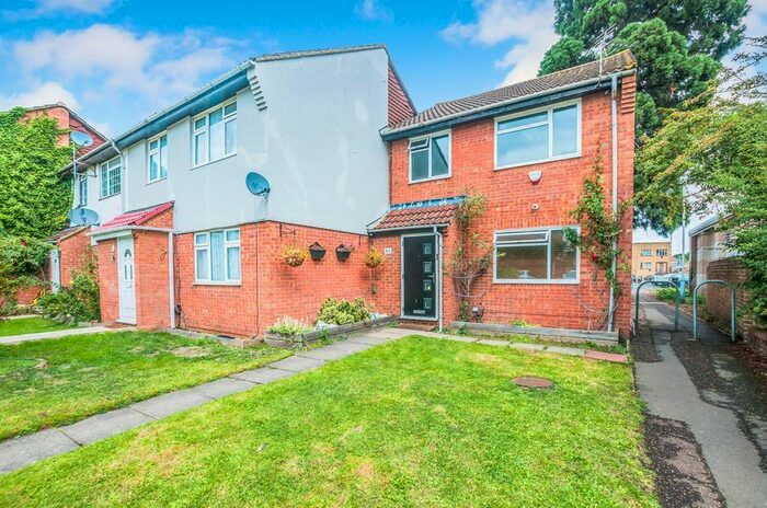 3 Bedroom End Of Terrace House To Rent In Brambles Farm Drive, Hillingdon, Uxbridge, UB10