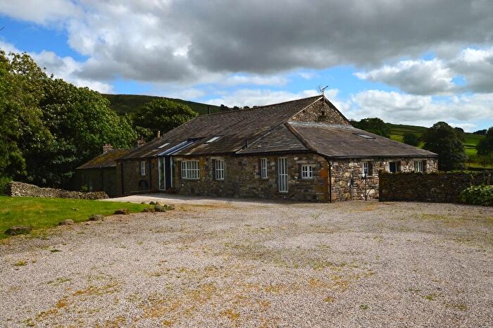 3 Bedroom Detached House To Rent In Fellgarth Barn, Casterton, LA6