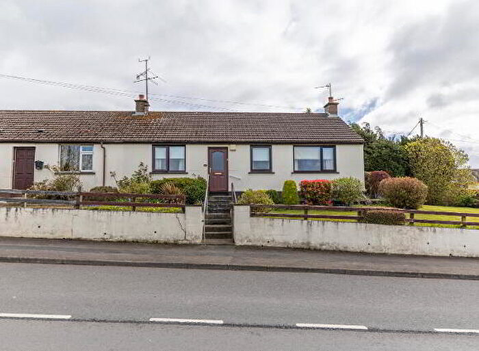 3 Bedroom Semi-detached Bungalows For Sale In Iveagh Bungalows, Newry, BT34