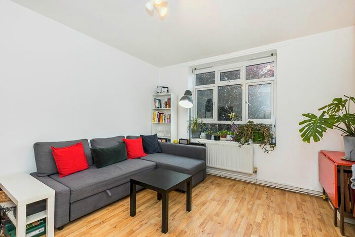 3 Bedroom Flat To Rent In Homerton Road, London, E9