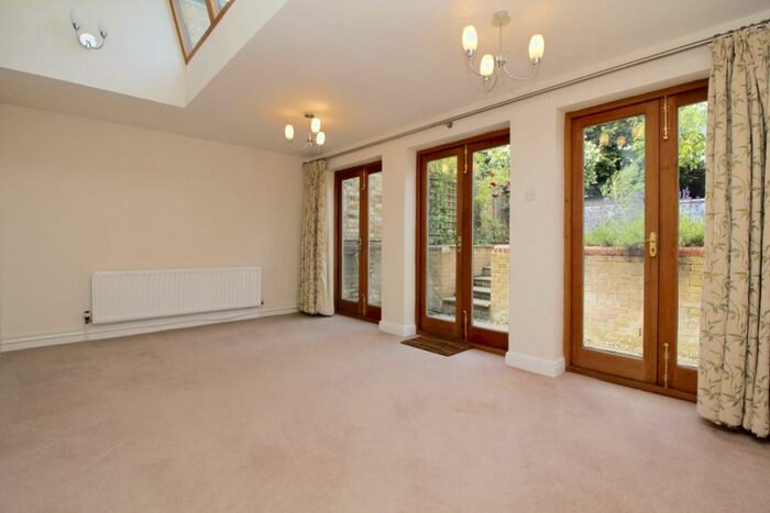 4 Bedroom House To Rent In Stratfield Road, Oxford, OX2