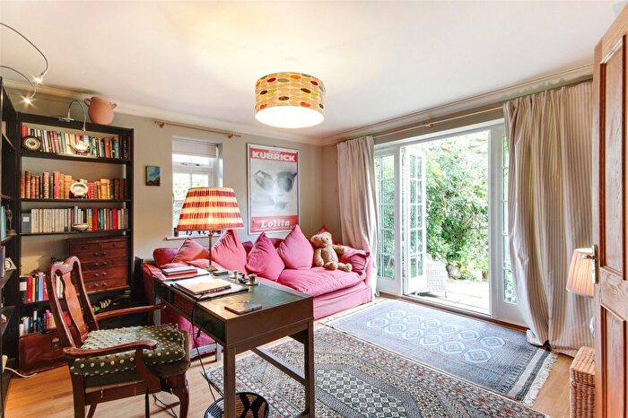 5 Bedroom Detached House For Sale In The Ashes, Sissinghurst Road, Cranbrook, Kent, TN17