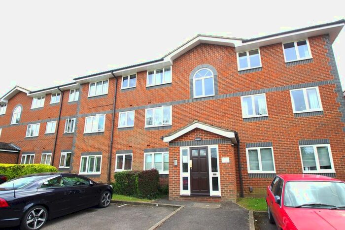 1 Bedroom Flat To Rent In Gade Close, Rickmansworth Road, Watford, WD18