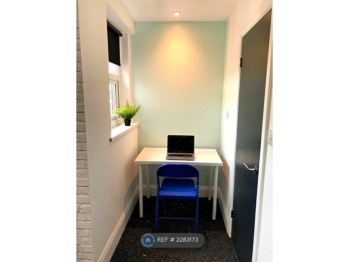 6 Bedroom Terraced House To Rent In Empress Road, Liverpool, L7