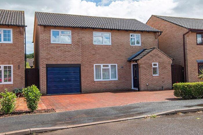 4 Bedroom Detached House To Rent In Marchwood, SO40