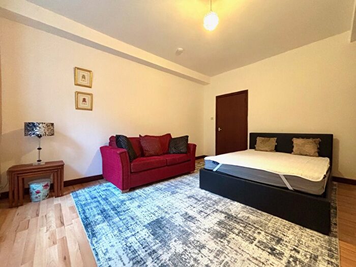 1 Bedroom Flat To Rent In Ashvale Place, Aberdeen, AB10